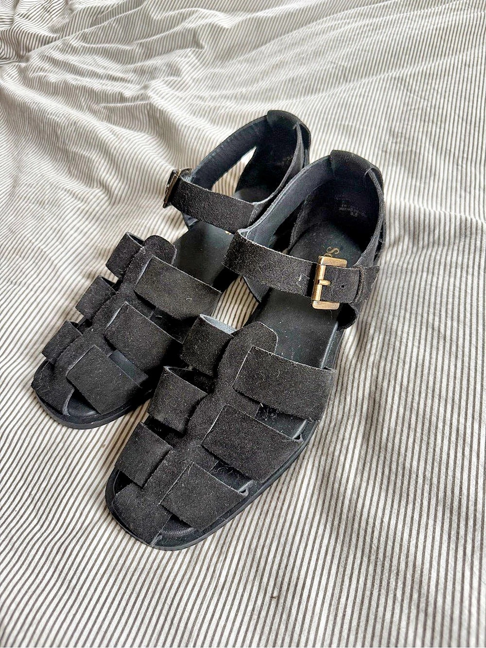 Seychelles Black Gladiator Sandals